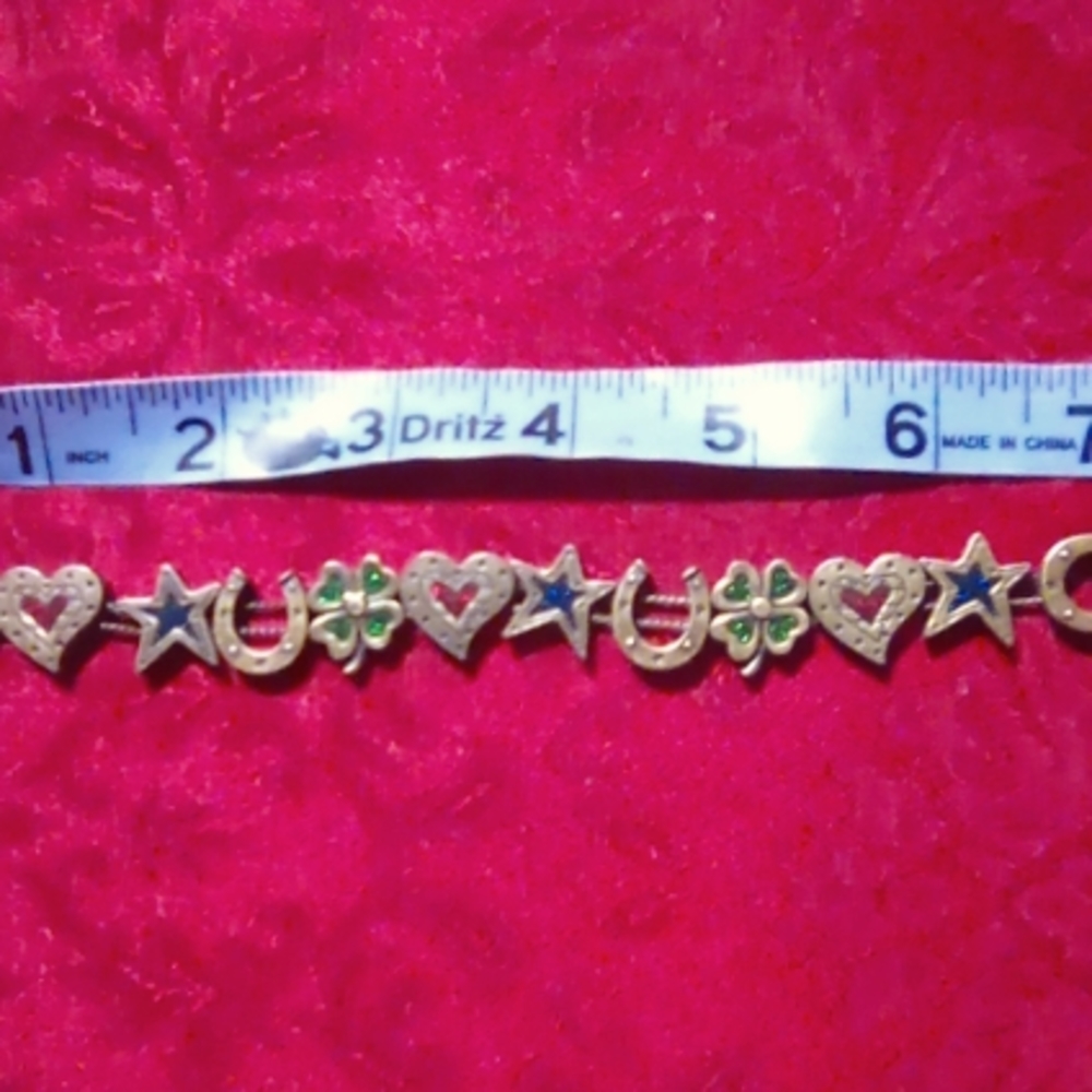 Bracelets - Picture 3 of 4